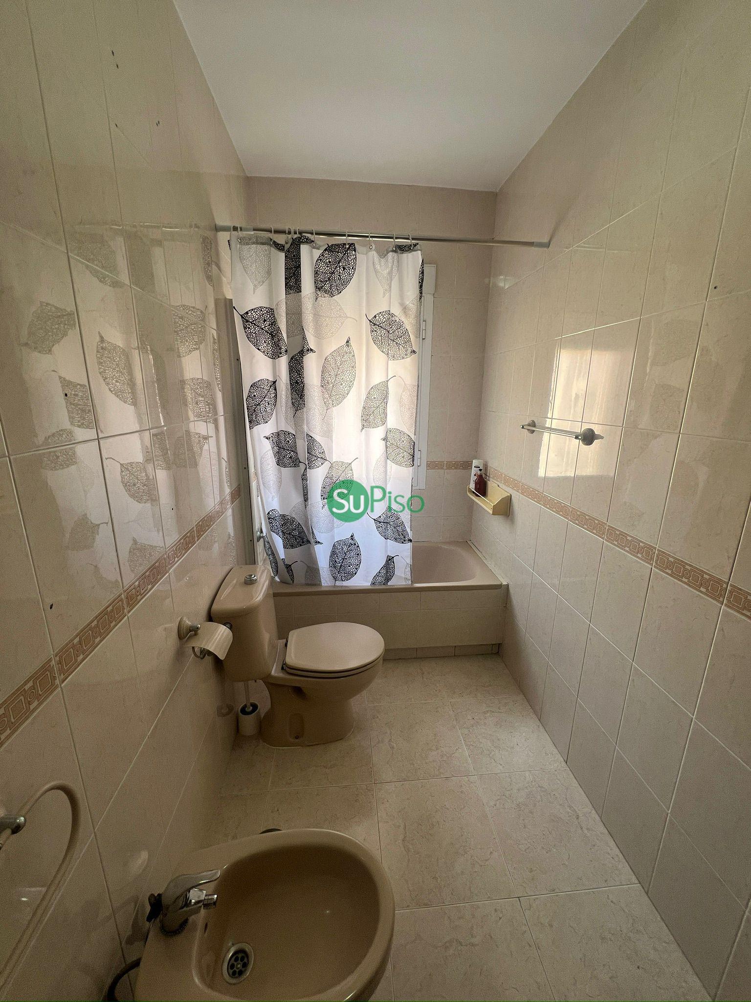 For sale of chalet in Yeles