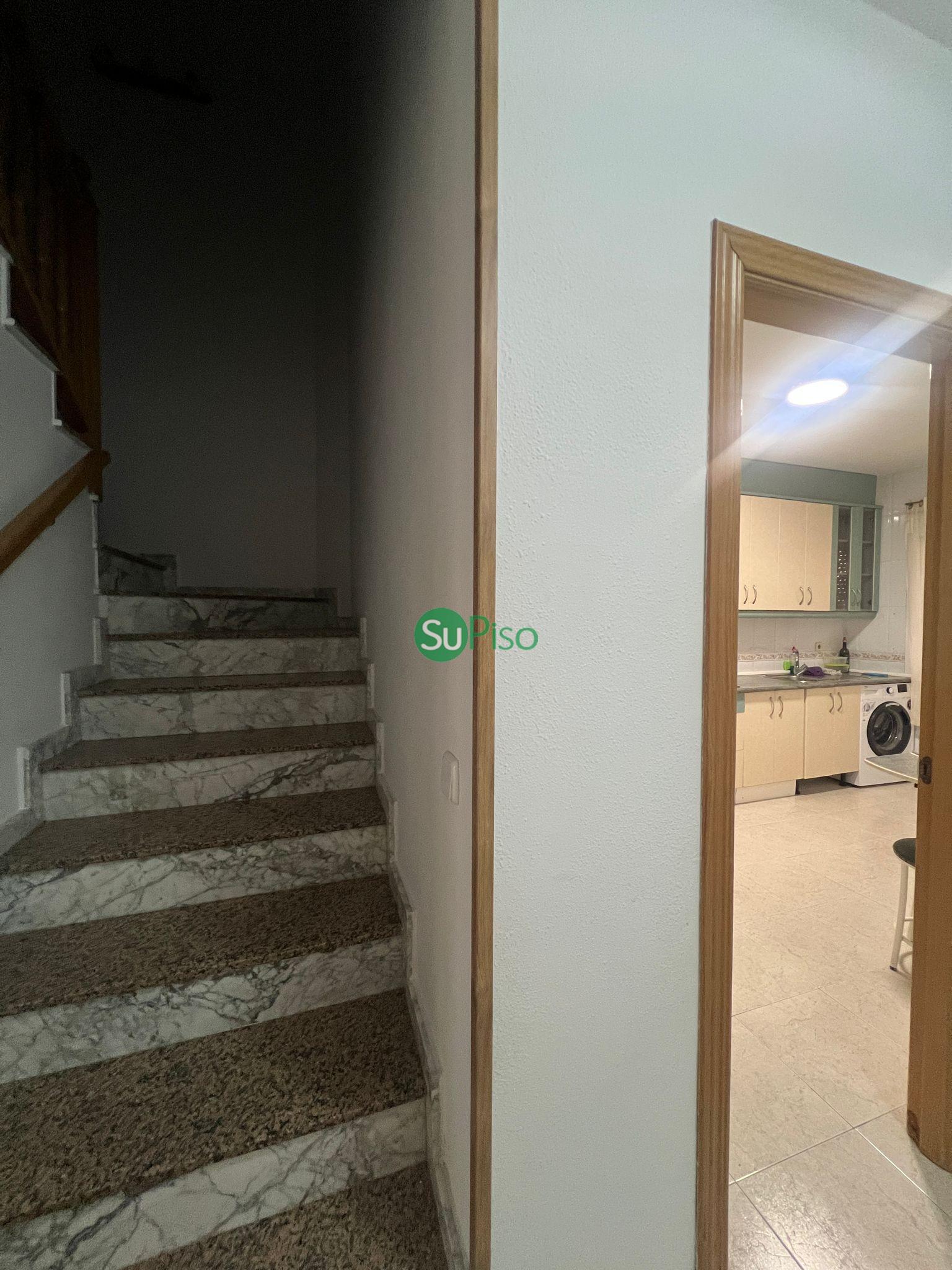 For sale of chalet in Yeles