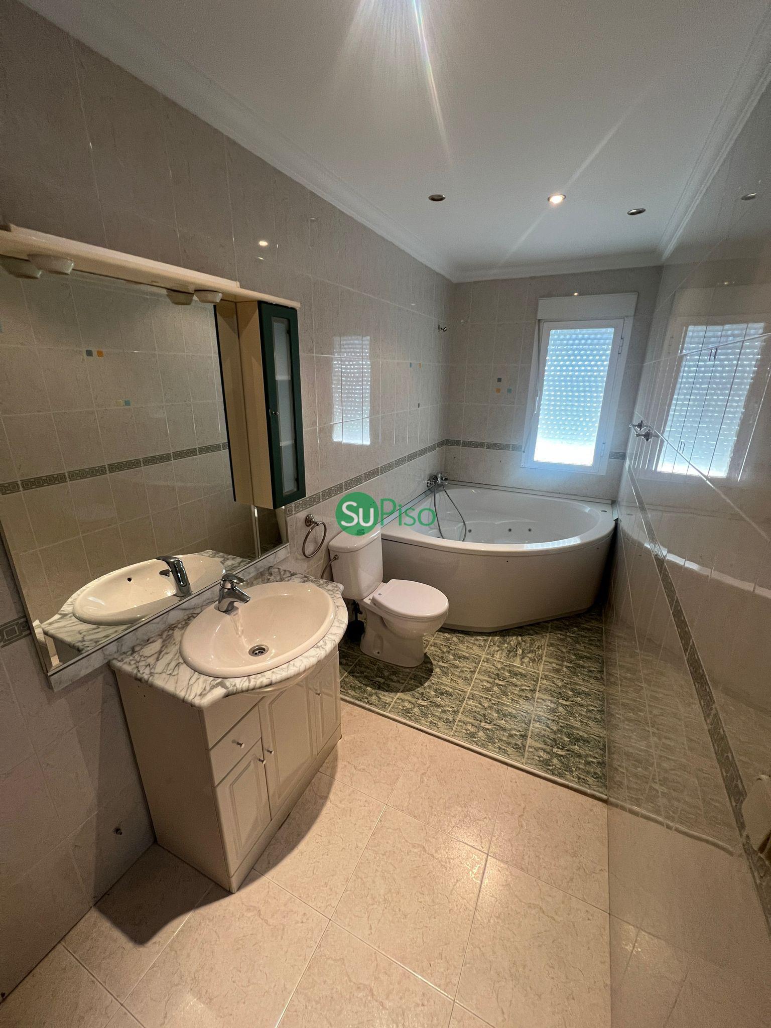 For sale of chalet in Yeles