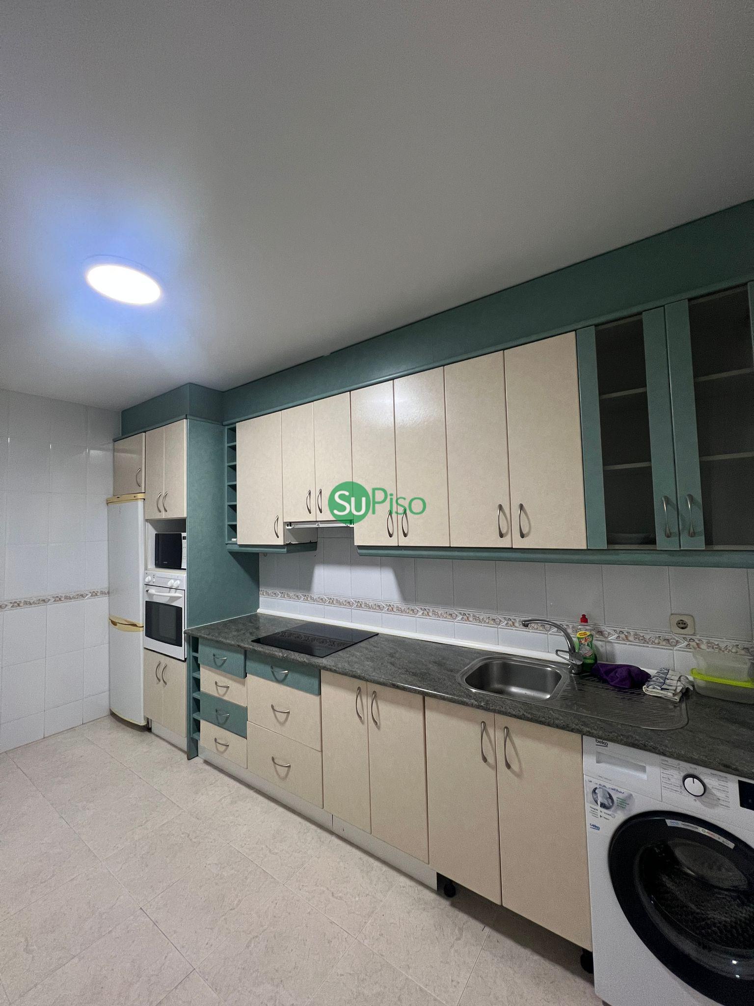 For sale of chalet in Yeles