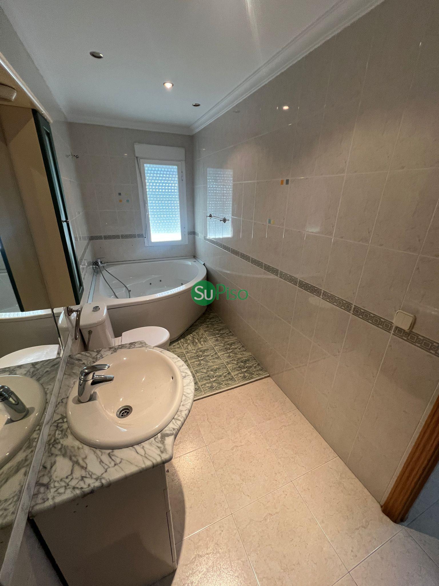 For sale of chalet in Yeles