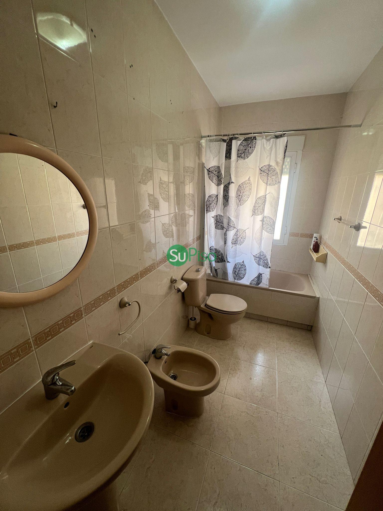 For sale of chalet in Yeles