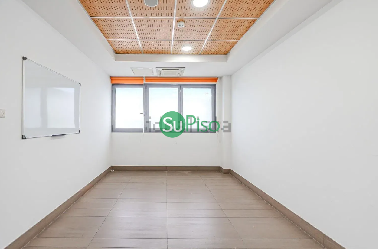 Venta de local comercial en Griñón