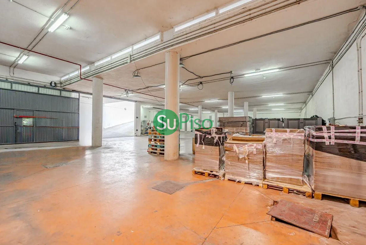 Venta de local comercial en Griñón