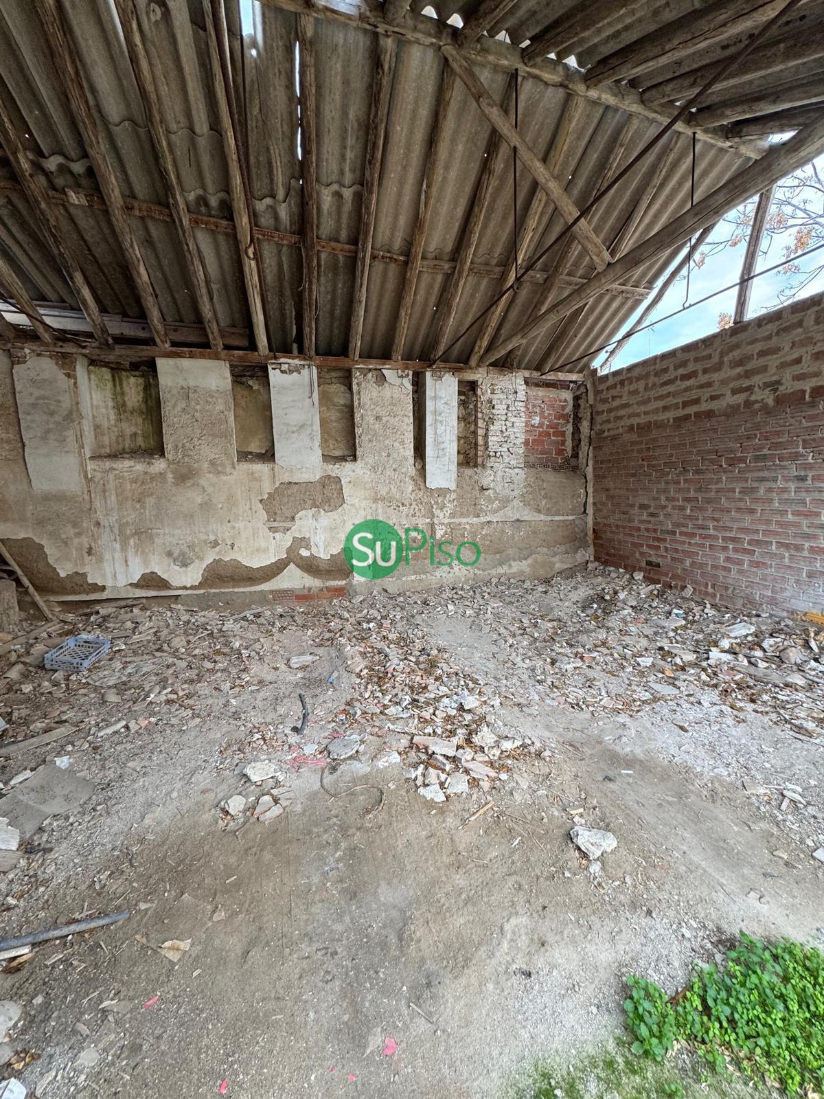 Venta de terreno en Cedillo del Condado