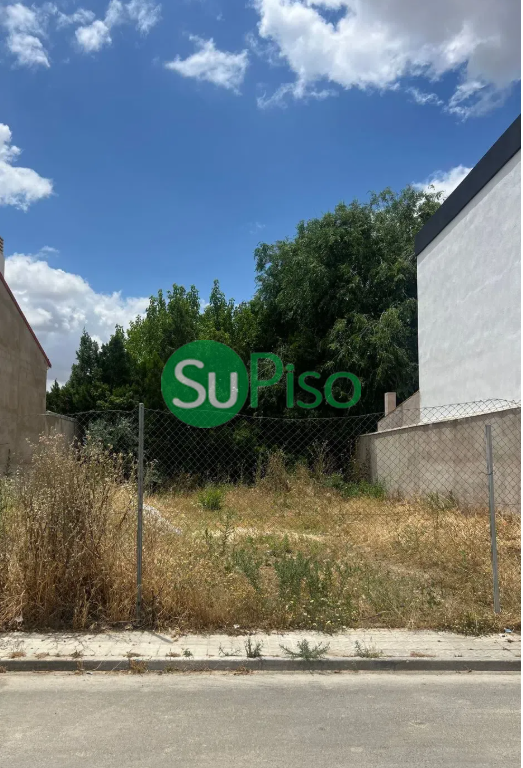 For sale of land in Illescas