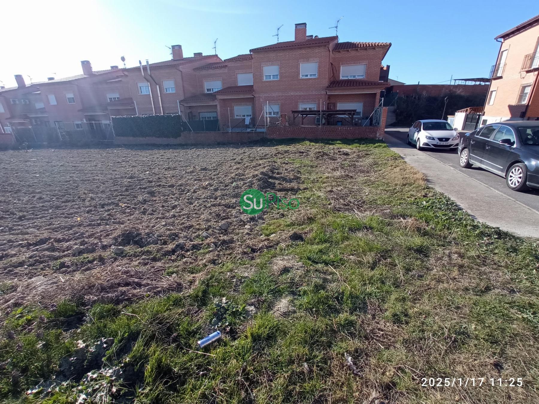 For sale of land in Borox