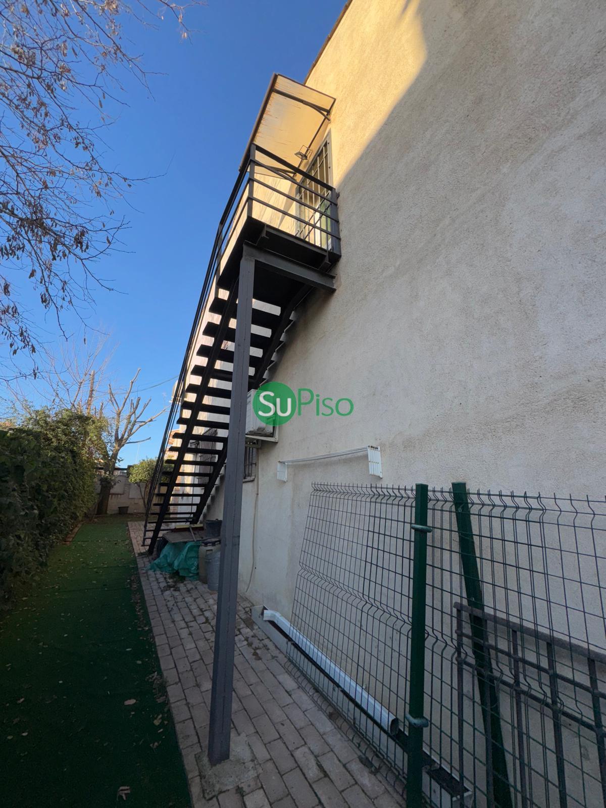 For sale of chalet in Yeles