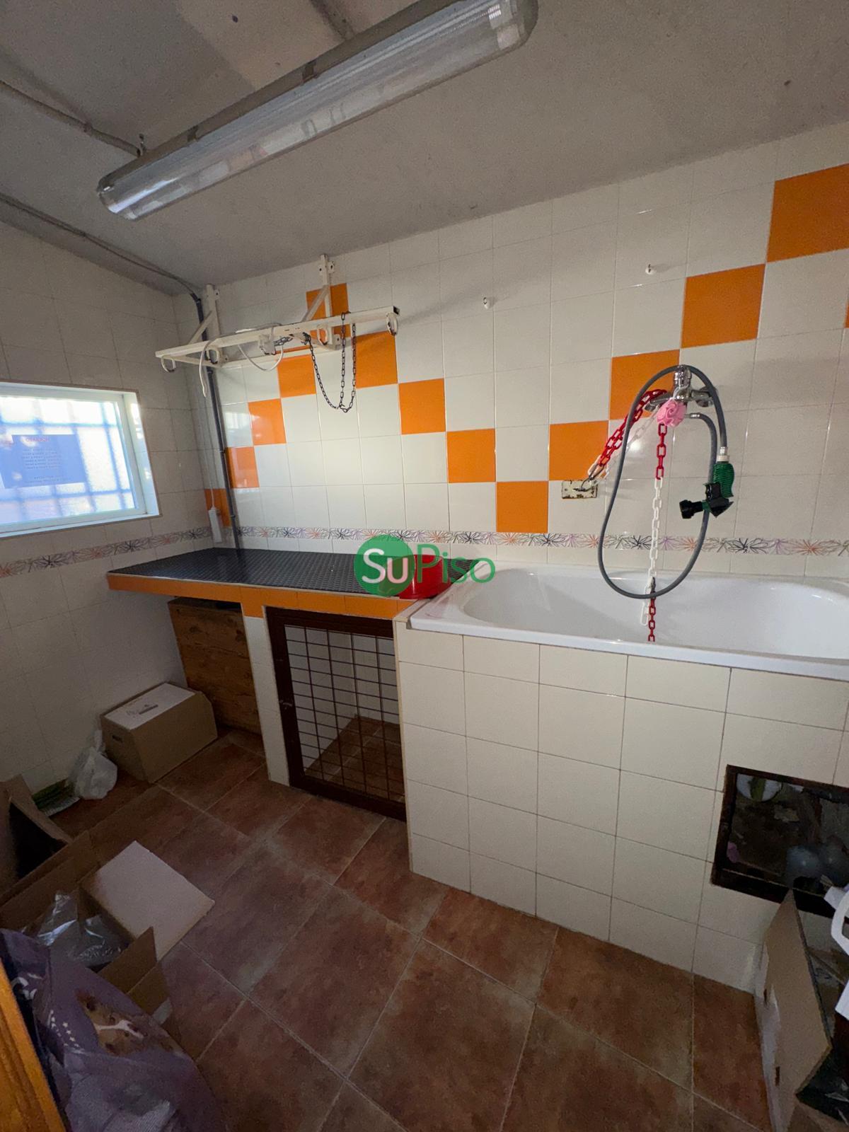 For sale of chalet in Yeles