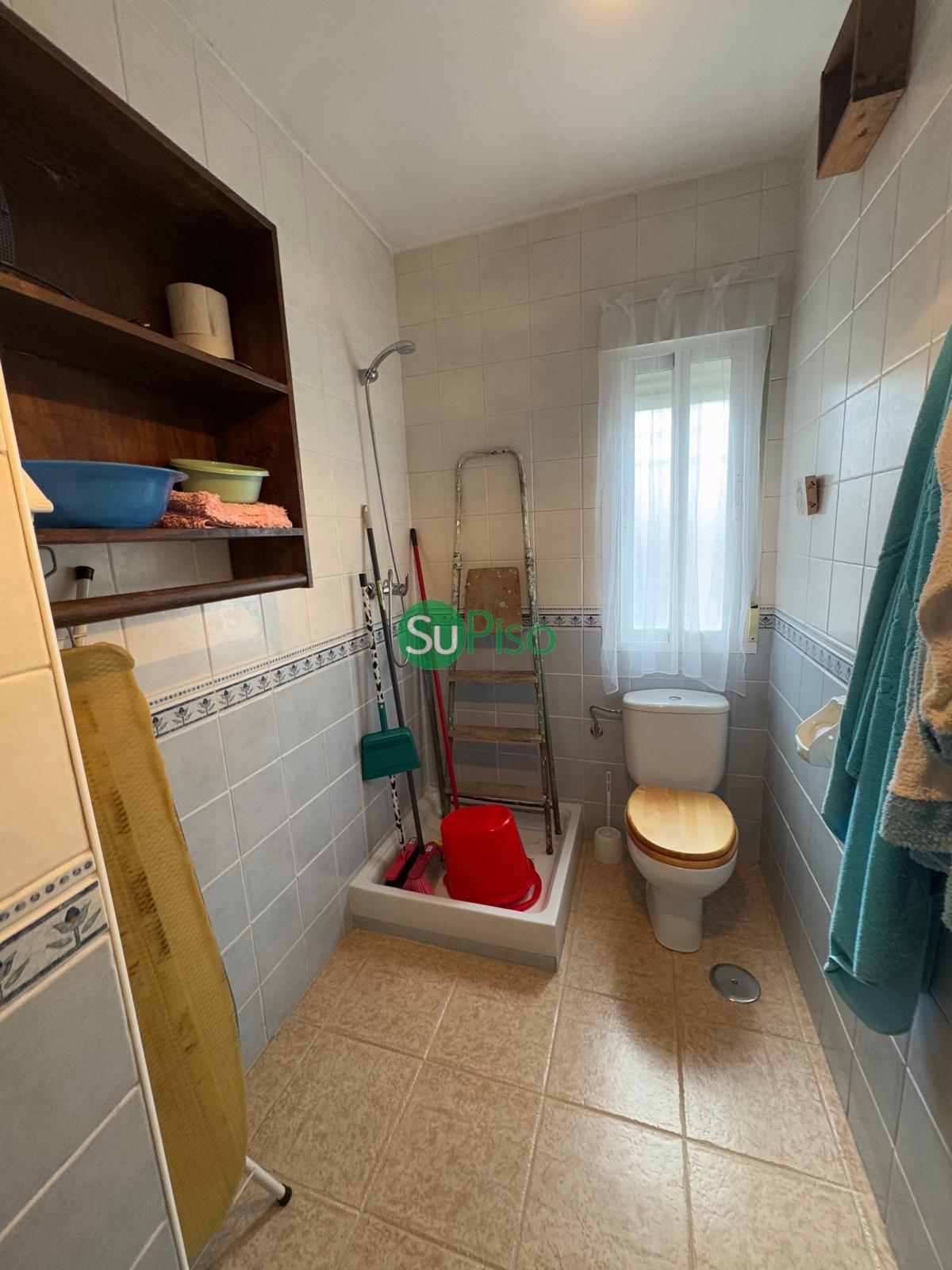 For sale of chalet in Yeles