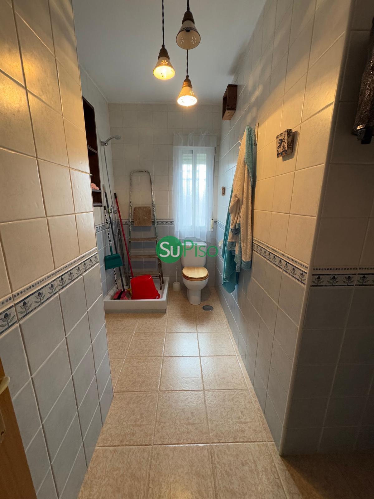 For sale of chalet in Yeles