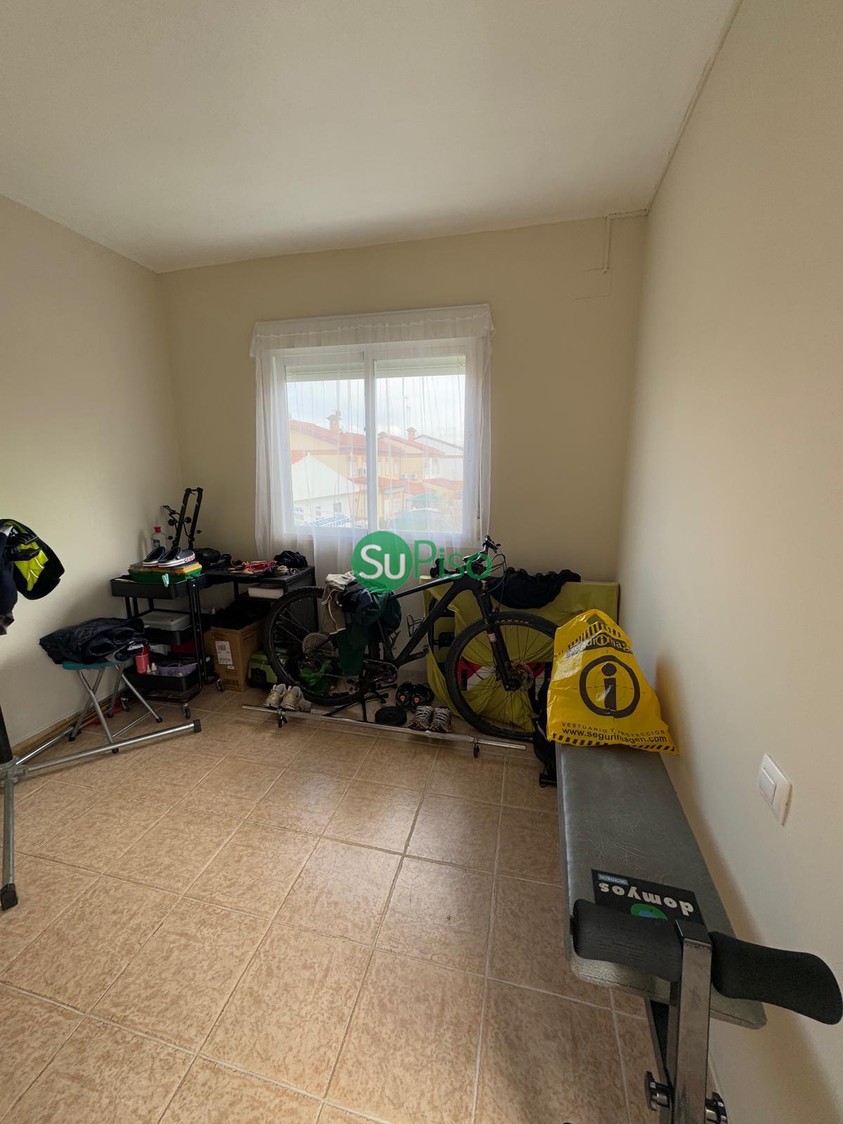 For sale of chalet in Yeles
