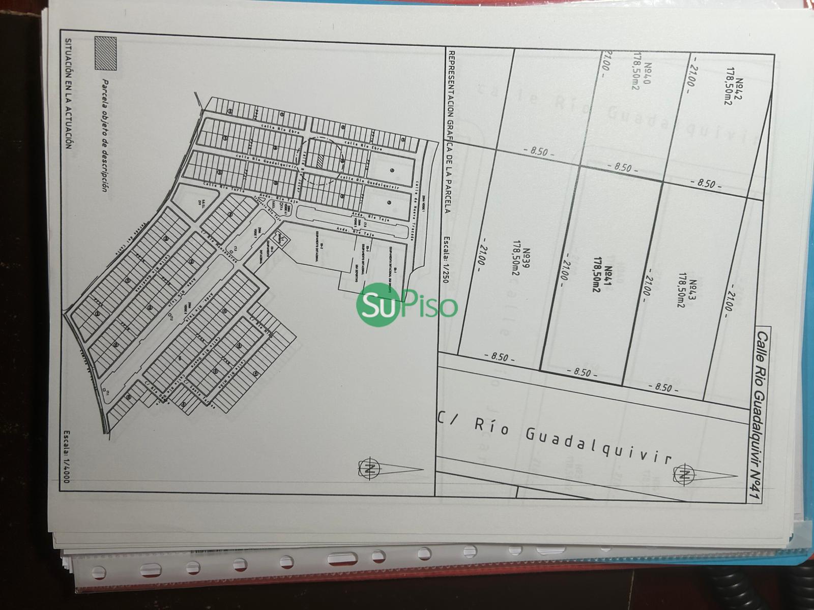 For sale of land in Yeles