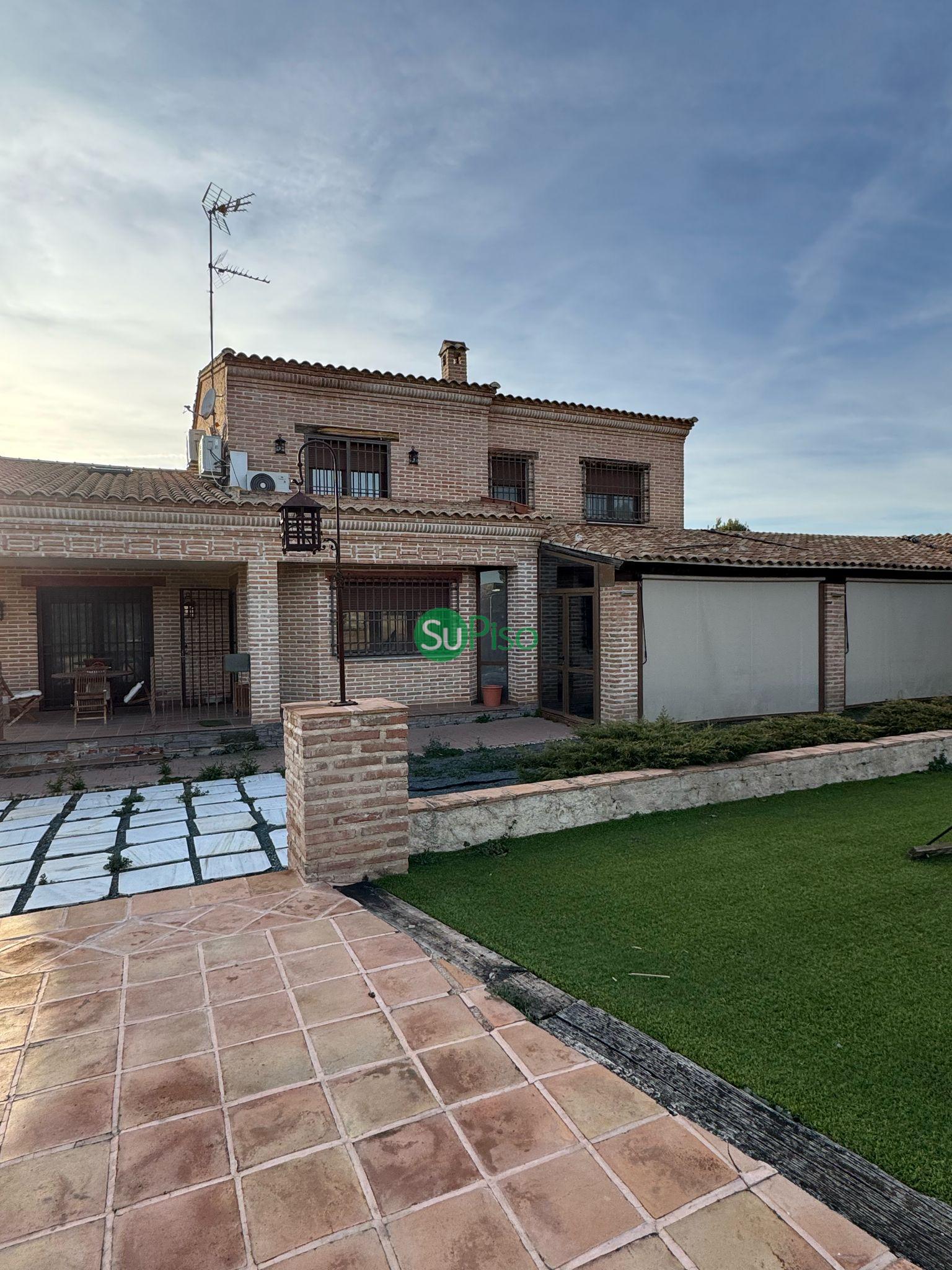 Venta de casa en Yeles