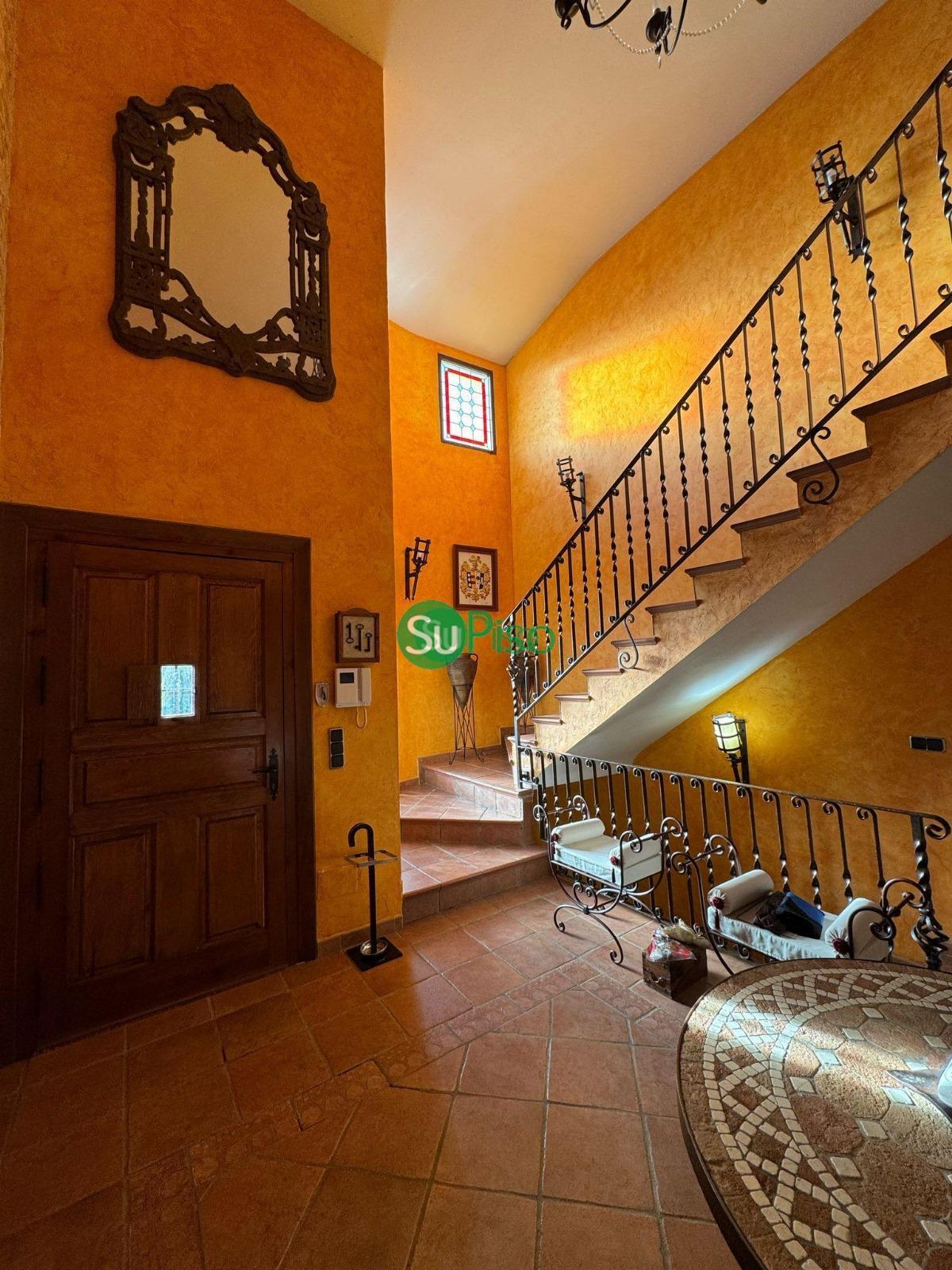 Venta de chalet en Yeles