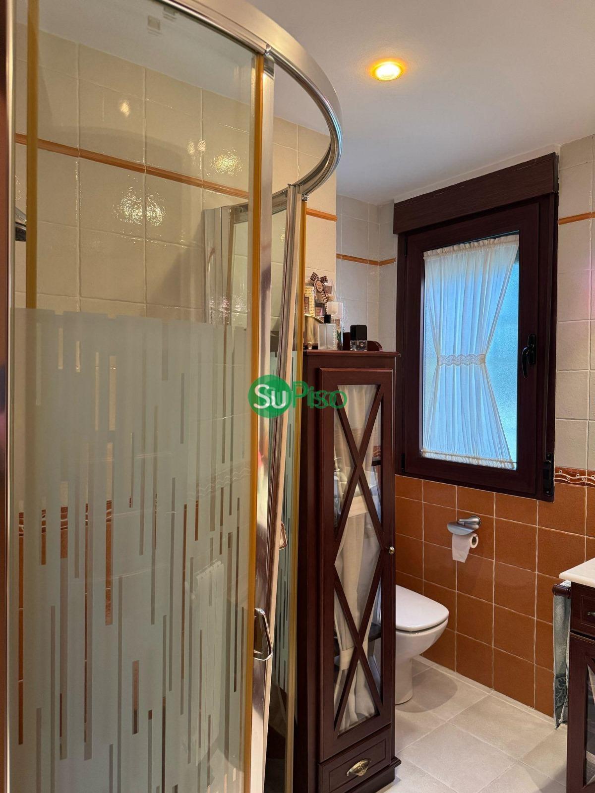 Venta de chalet en Yeles
