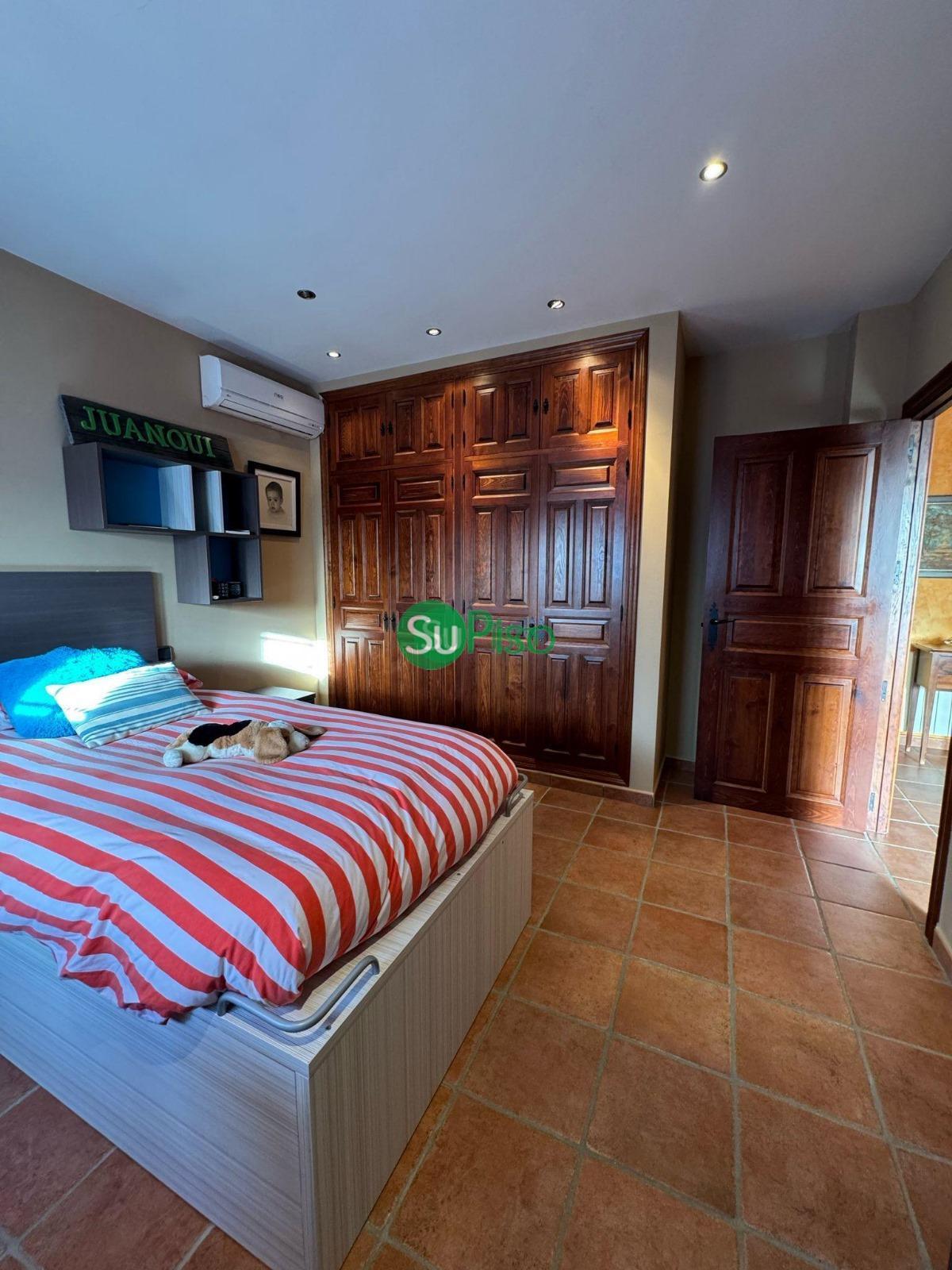 Venta de chalet en Yeles