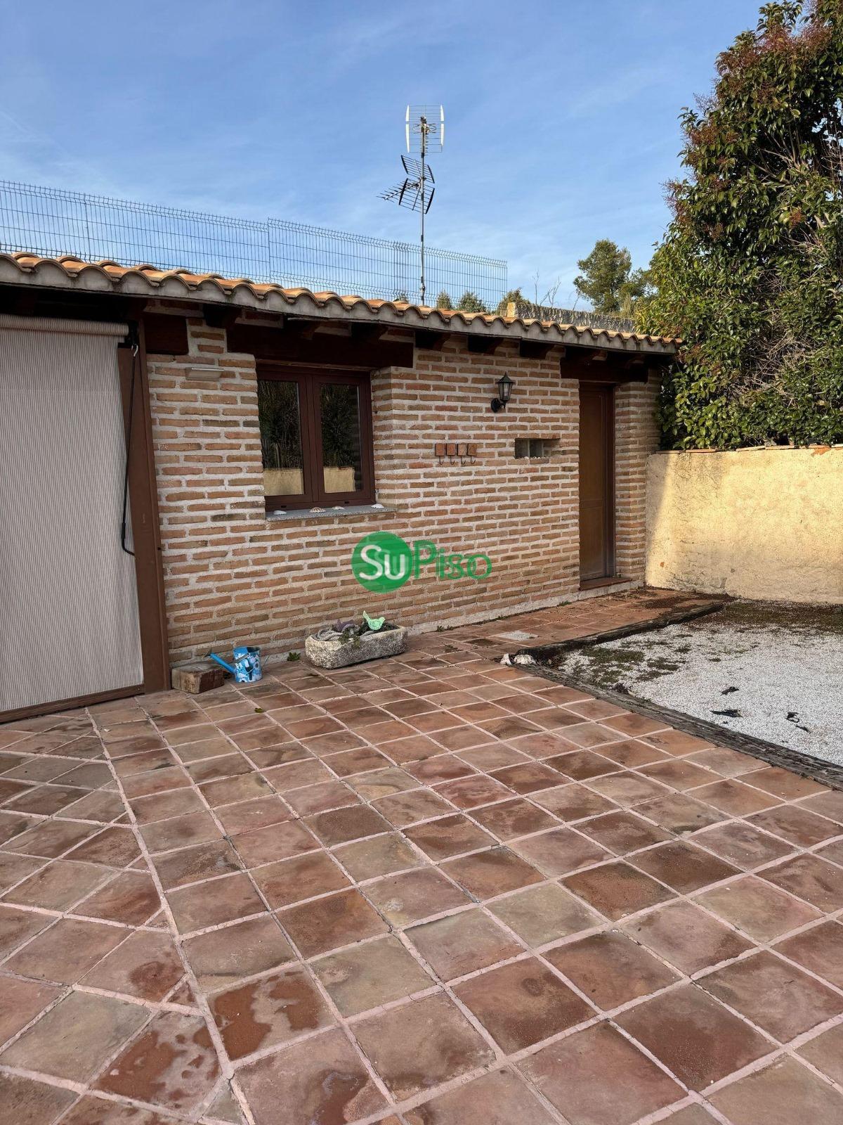 Venta de chalet en Yeles