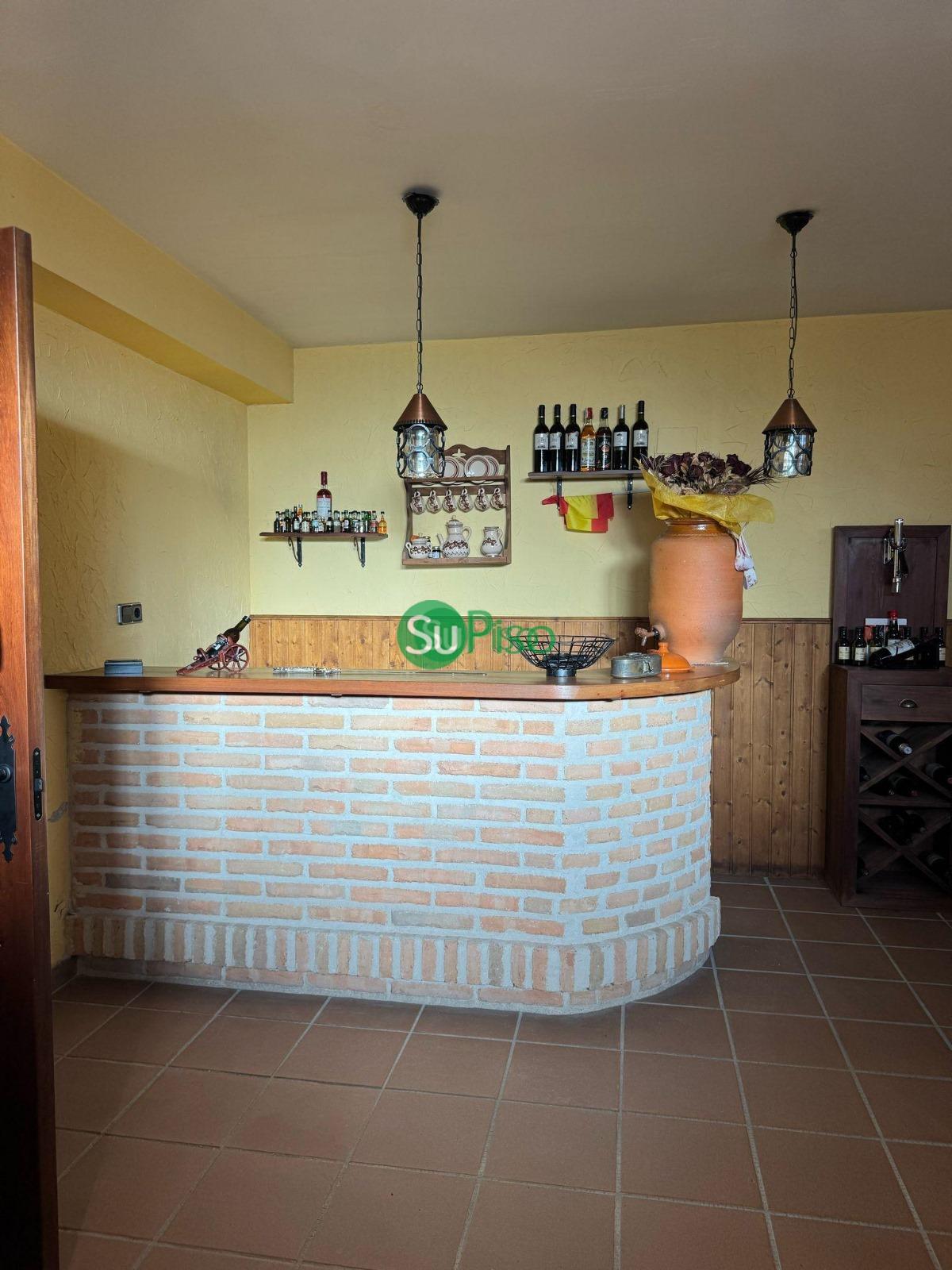 Venta de chalet en Yeles