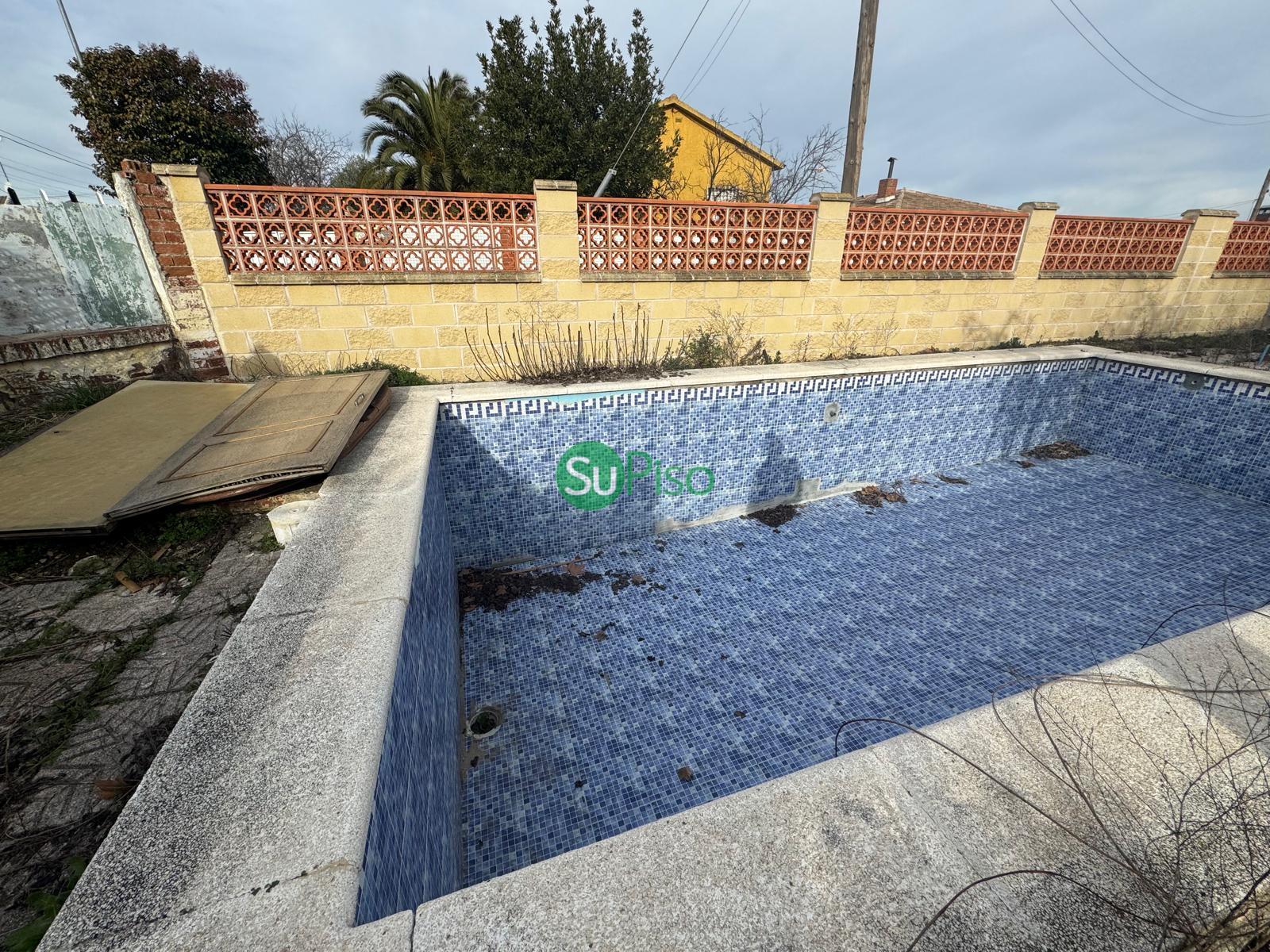 For sale of house in Ugena