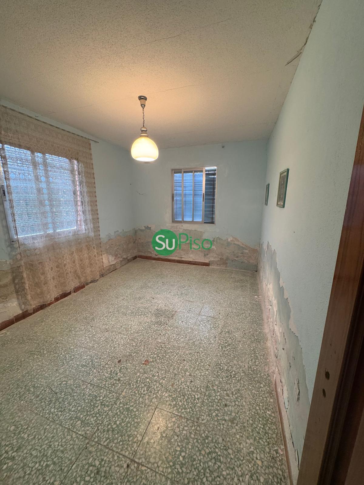 For sale of house in Ugena