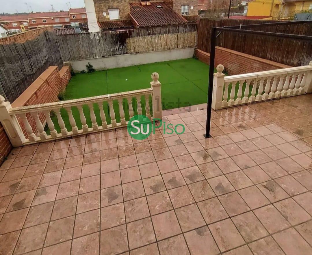 For sale of chalet in Yeles