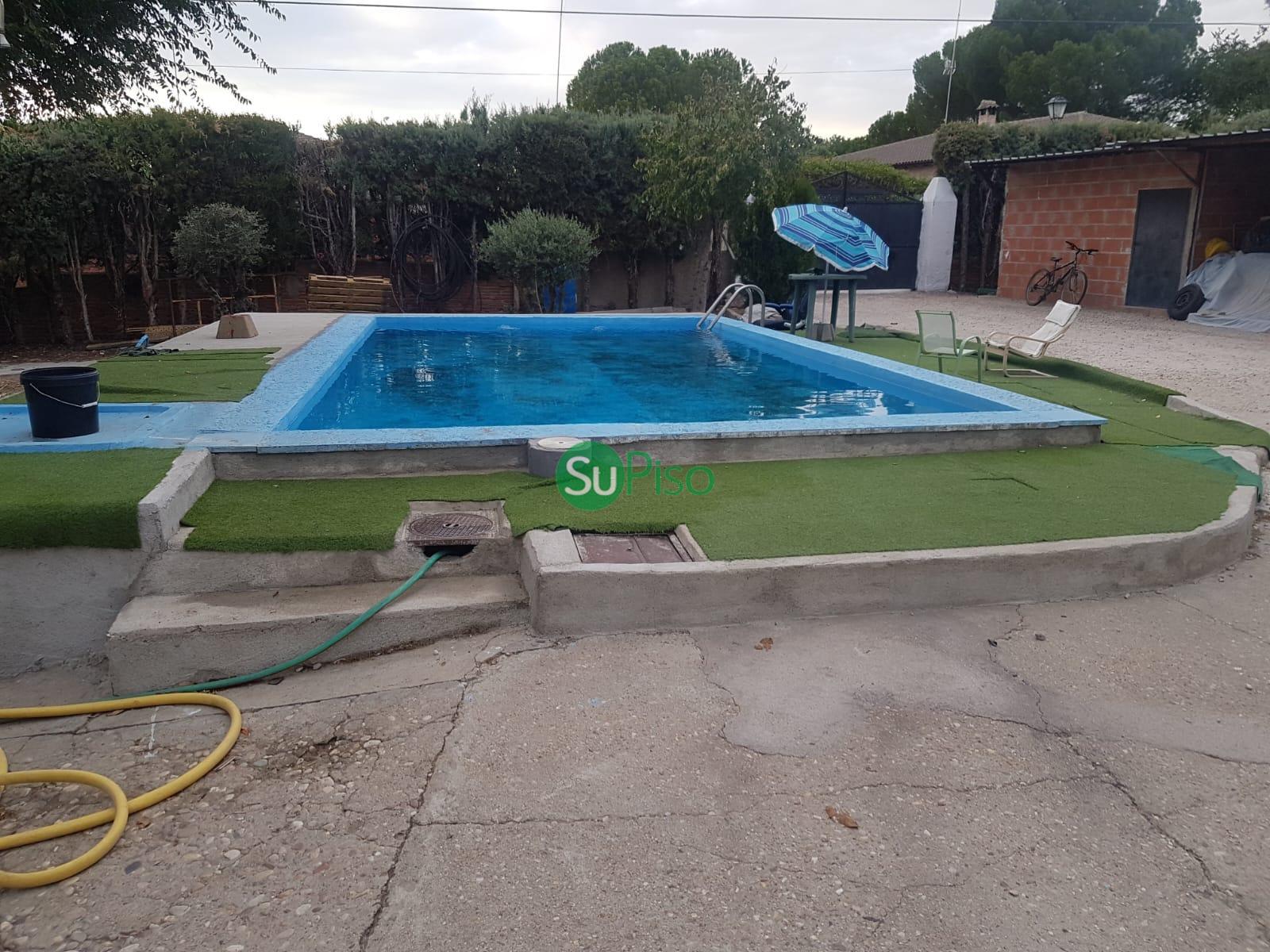 For sale of chalet in Cedillo del Condado