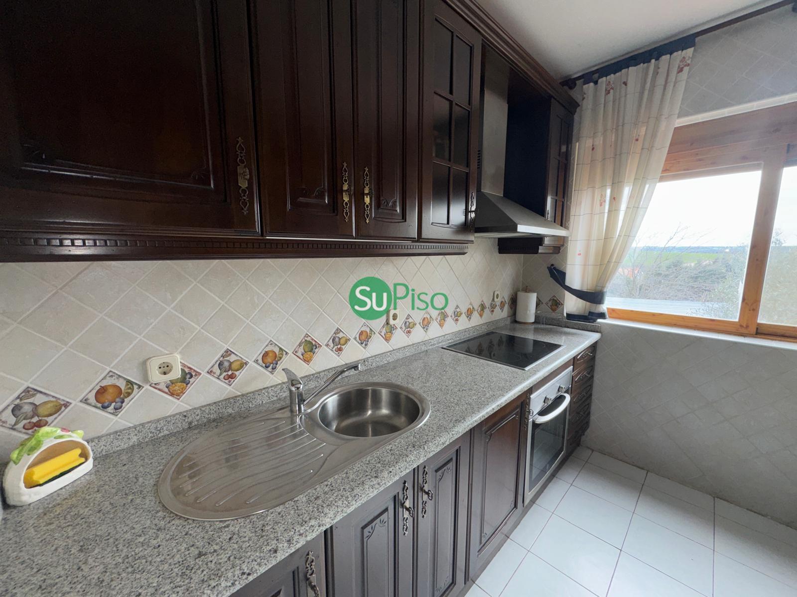 For sale of house in Yeles