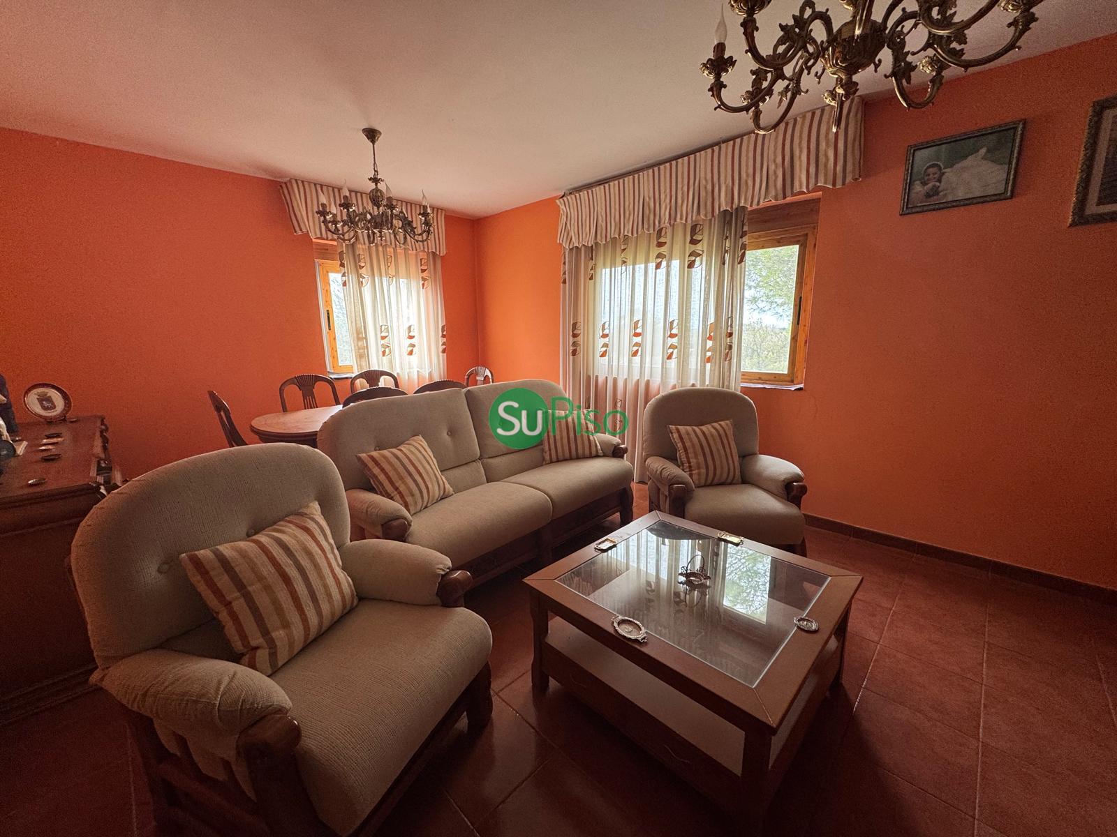 For sale of house in Yeles