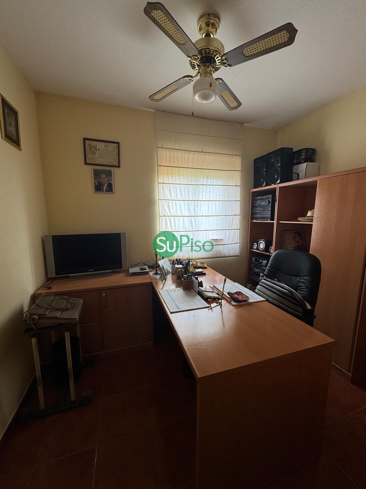 For sale of house in Yeles