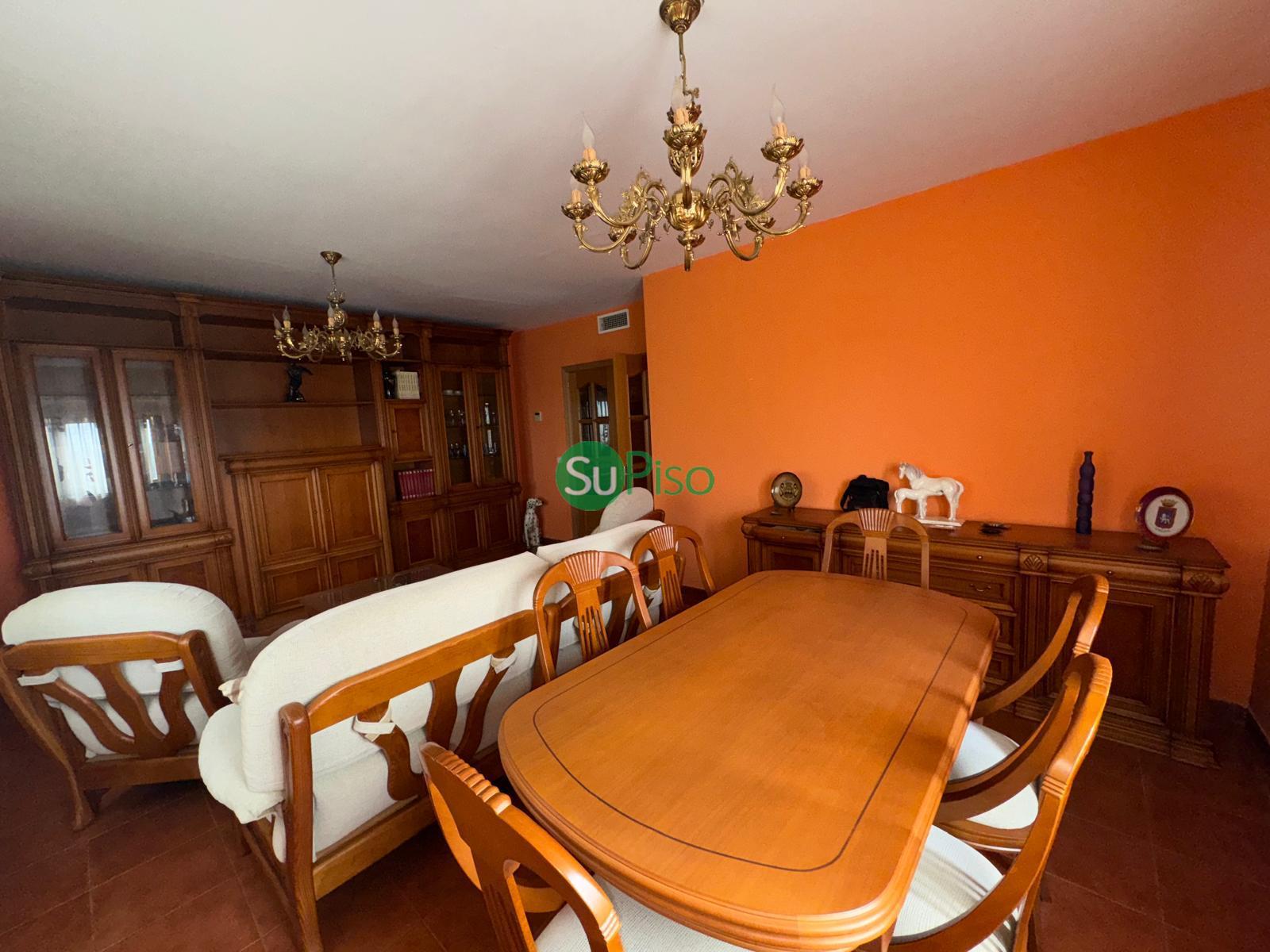 For sale of house in Yeles