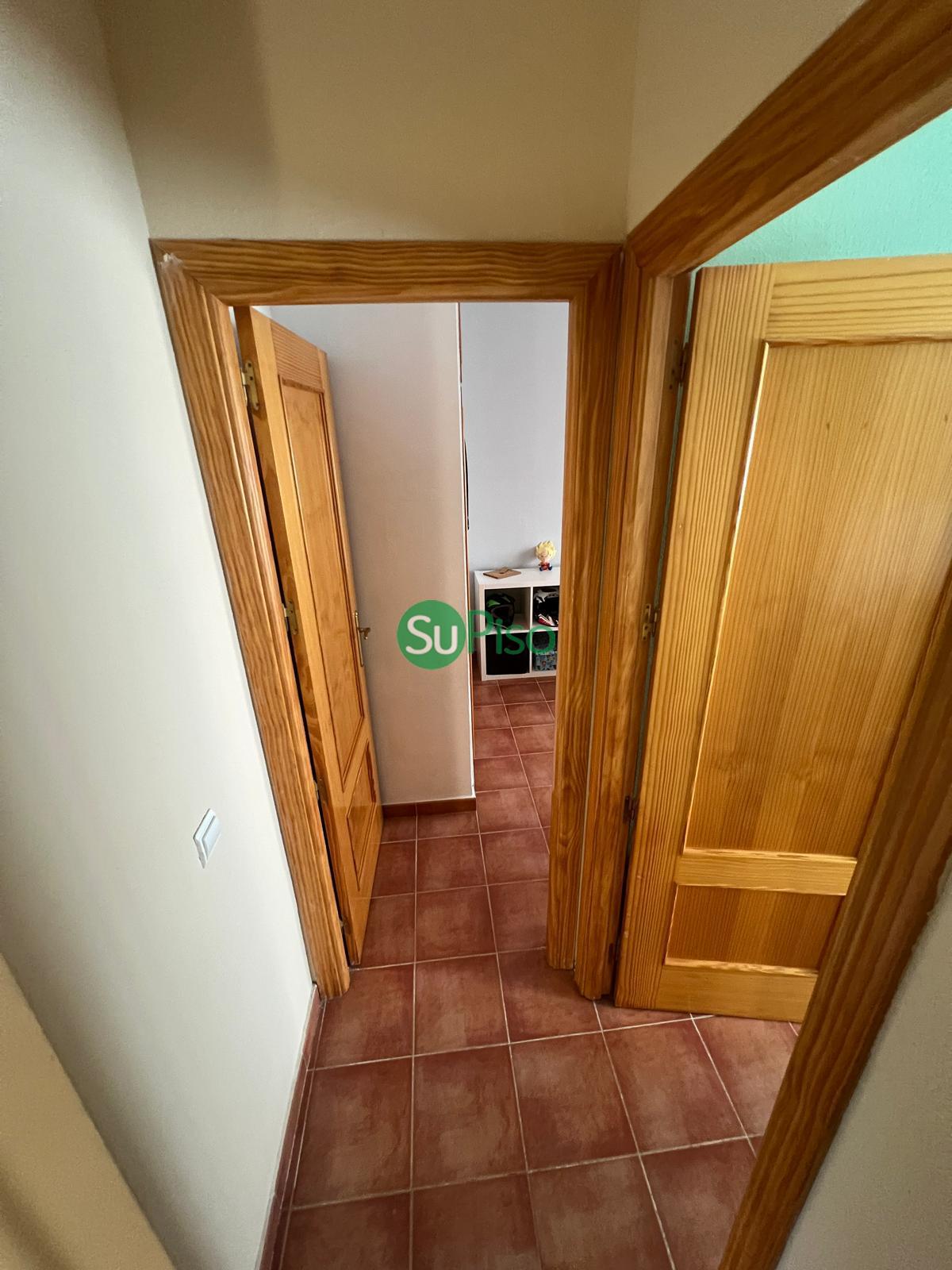 For sale of chalet in Yeles
