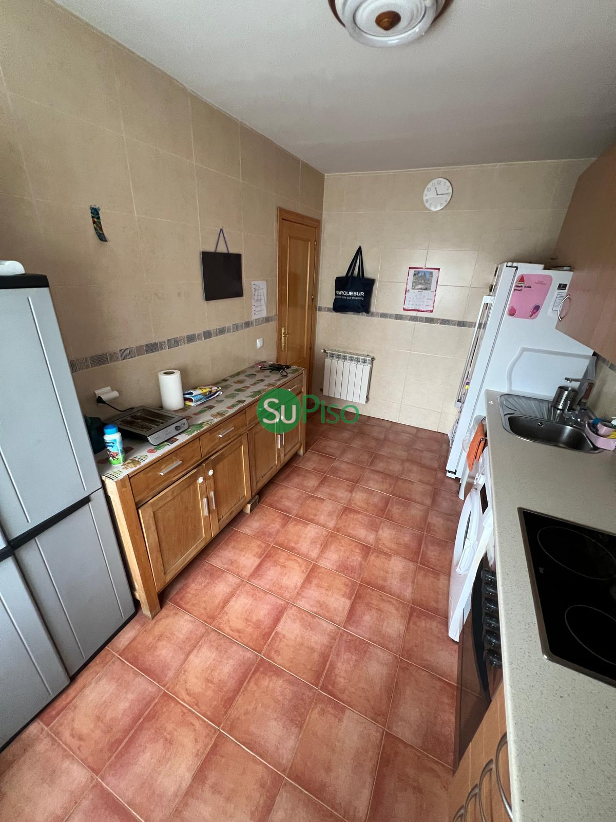 For sale of chalet in Yeles