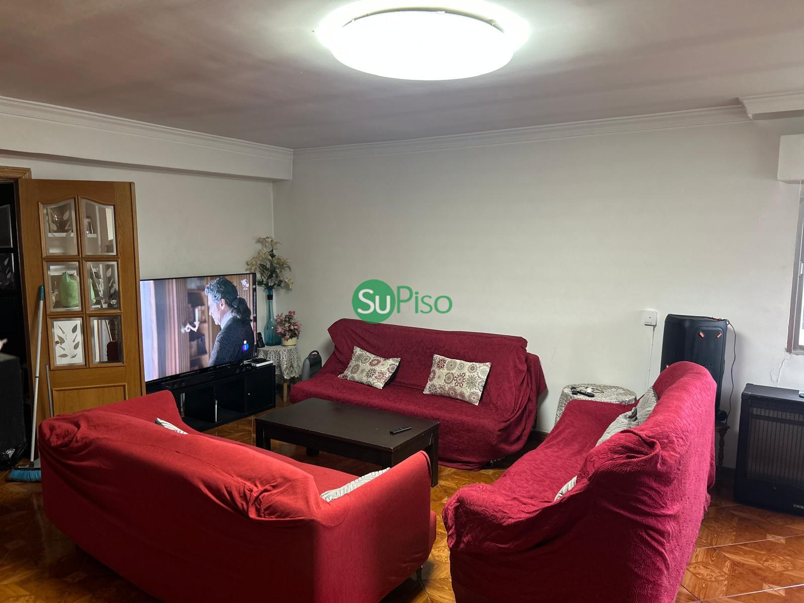 For sale of house in Yeles
