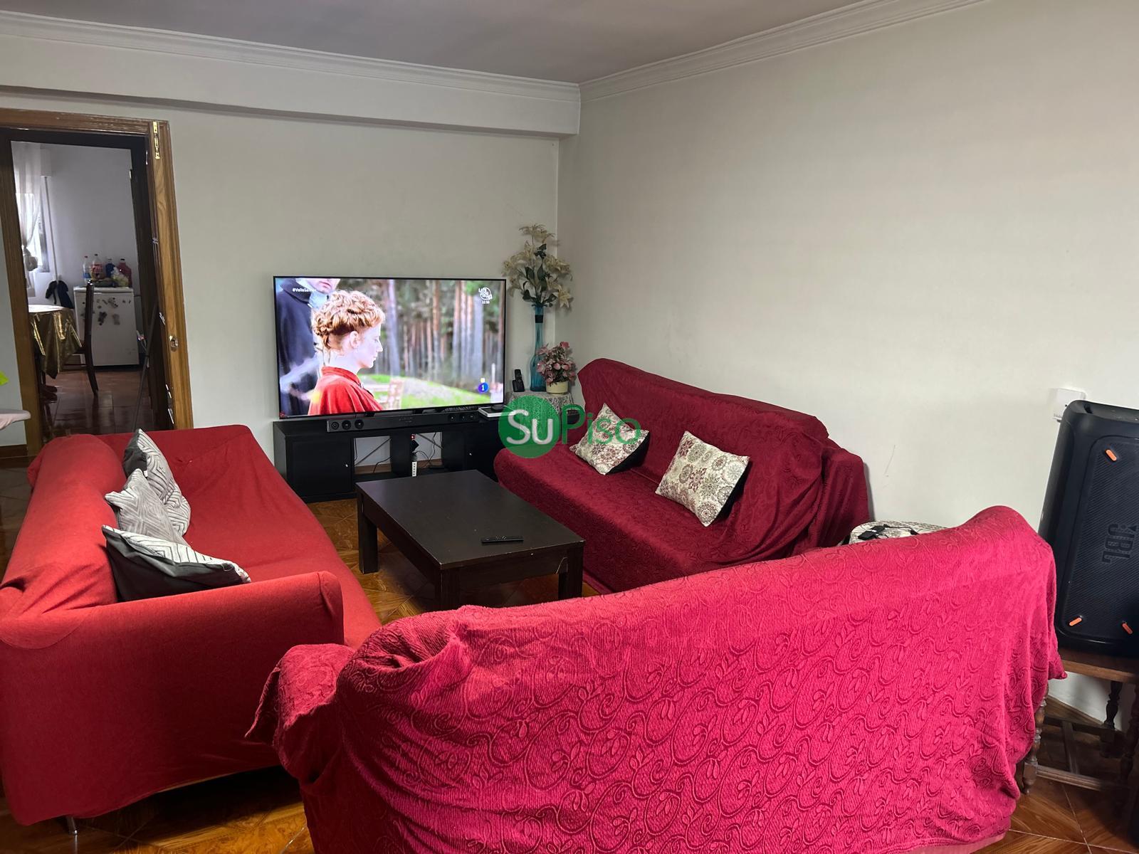 For sale of house in Yeles