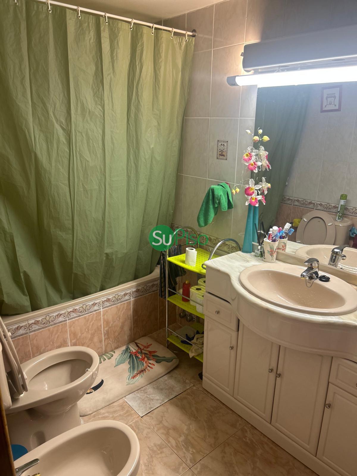 For sale of house in Yeles