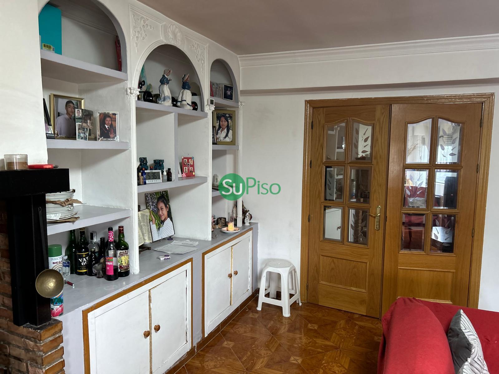 For sale of house in Yeles