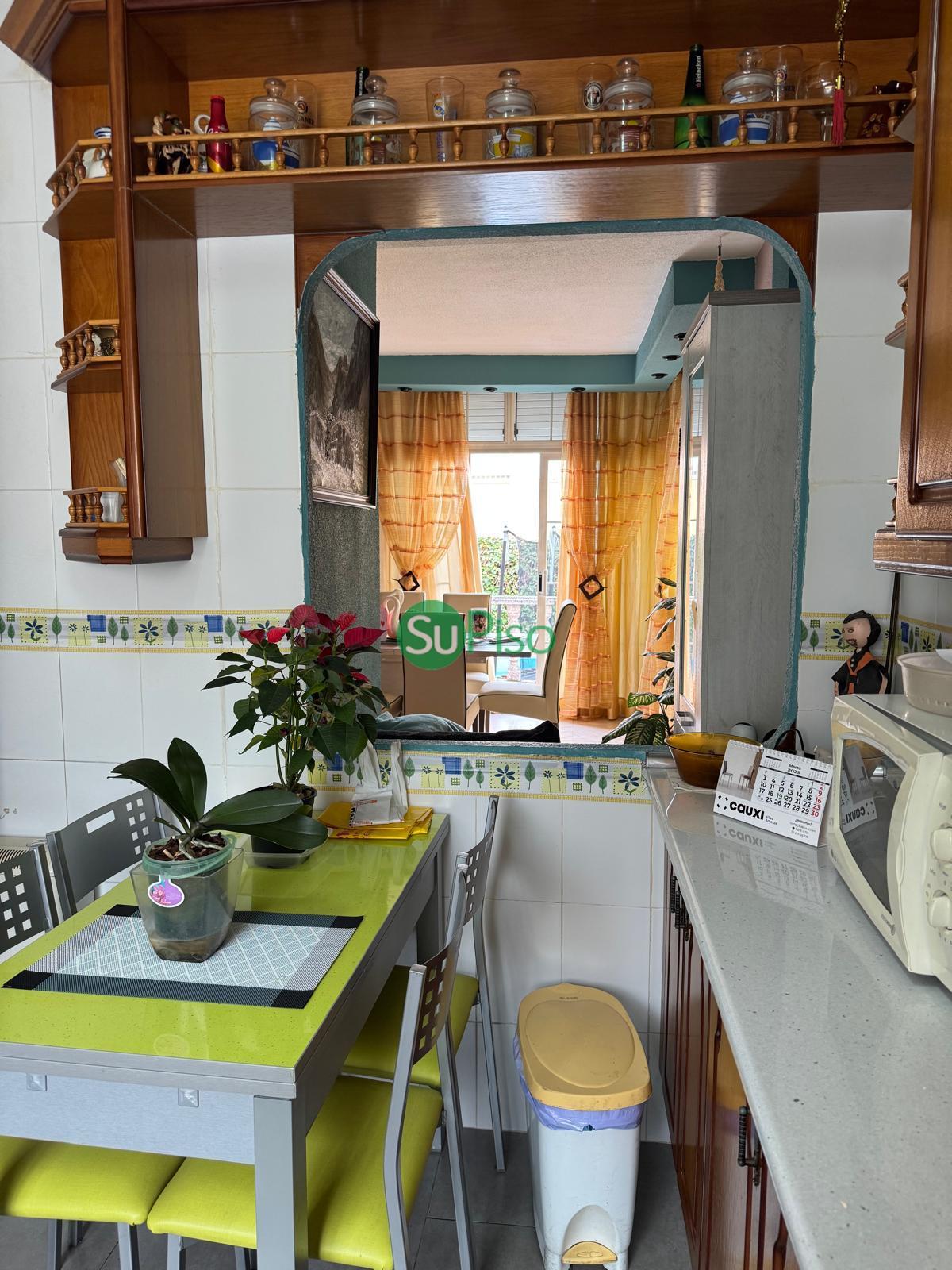 For sale of chalet in Yeles