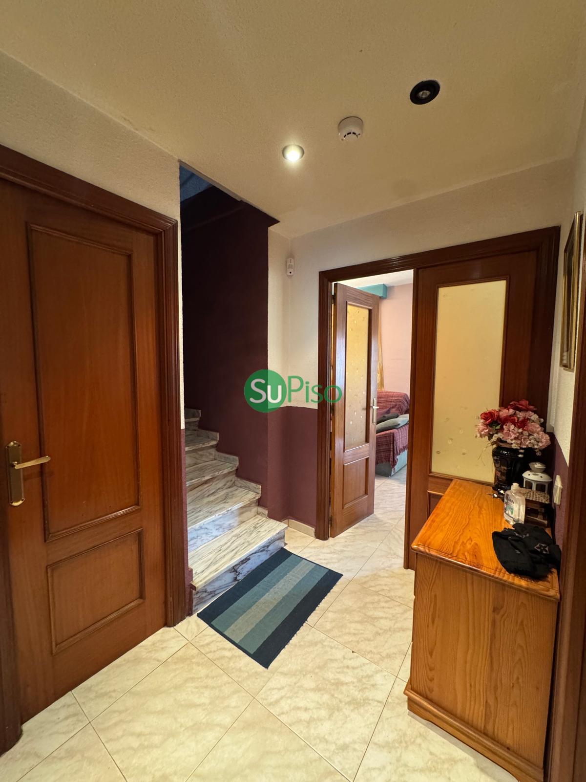 For sale of chalet in Yeles