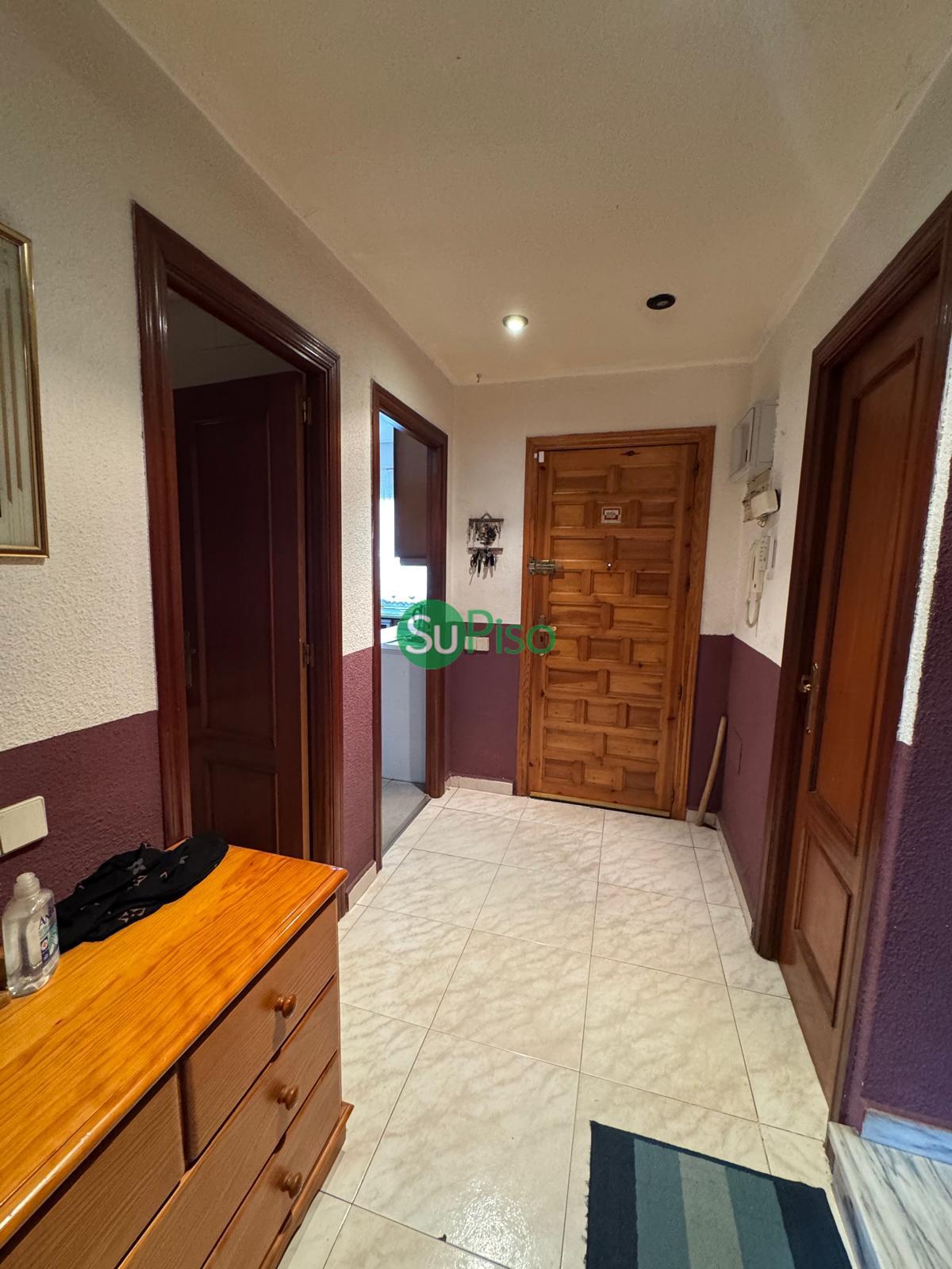 For sale of chalet in Yeles