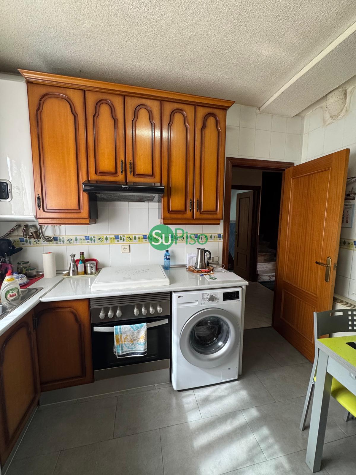 For sale of chalet in Yeles