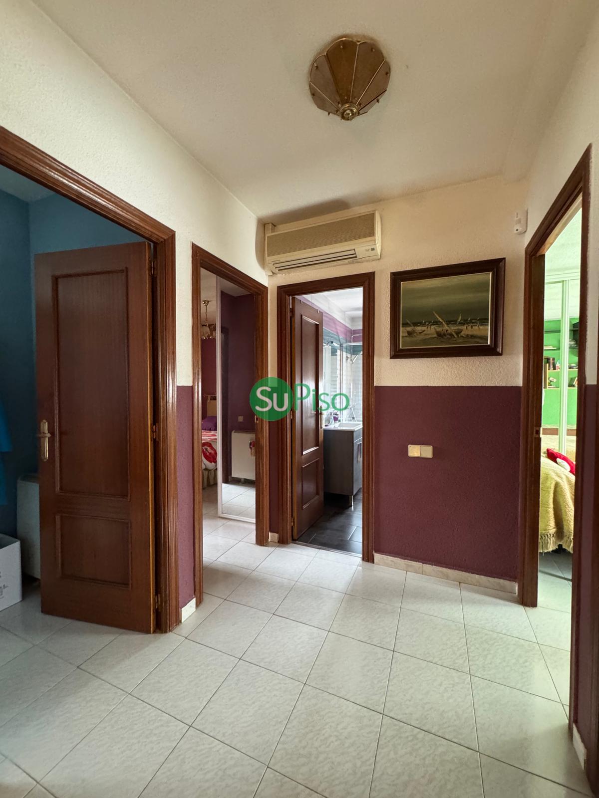 For sale of chalet in Yeles