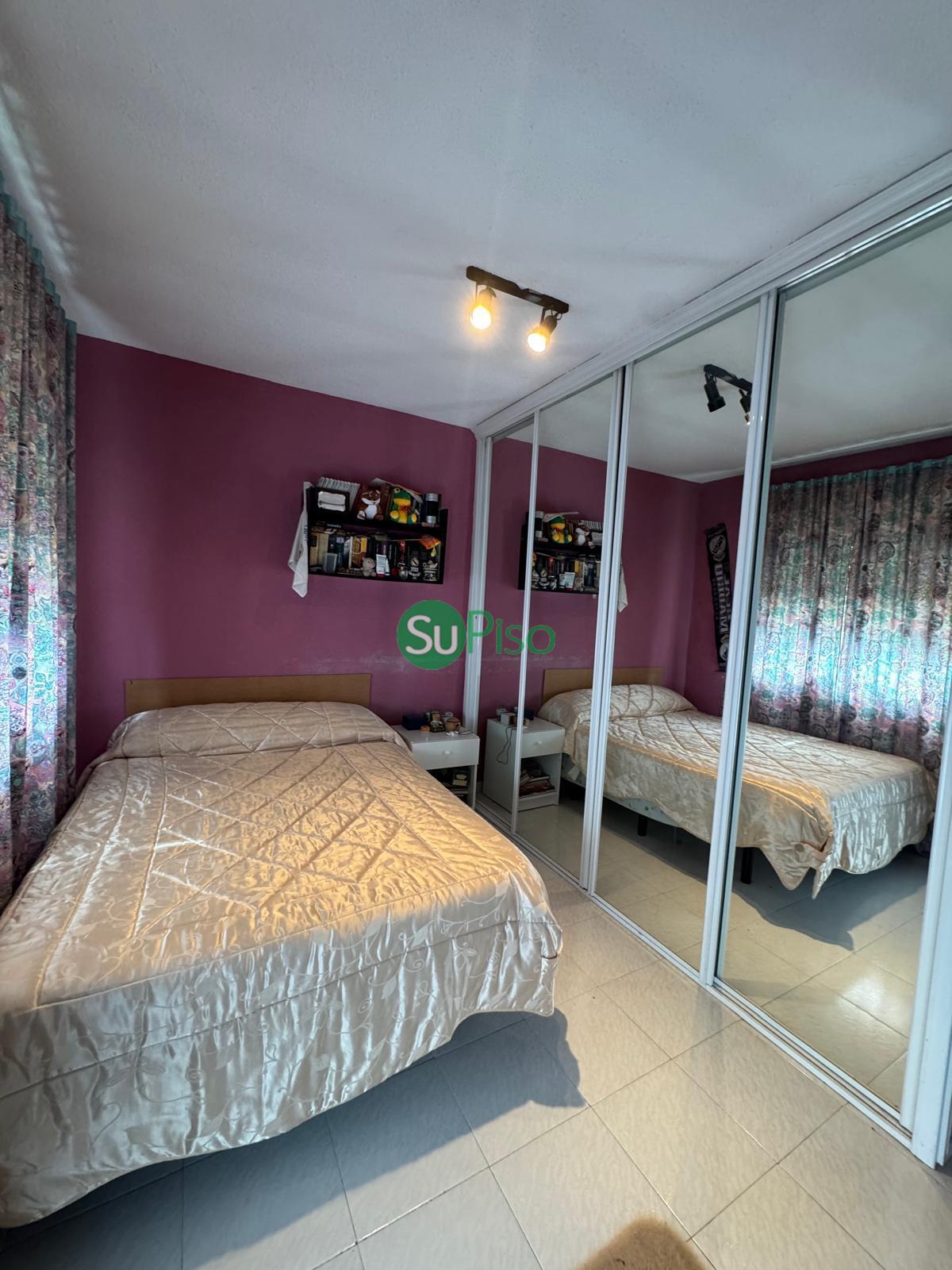 For sale of chalet in Yeles