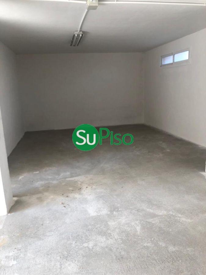 For sale of chalet in Yeles