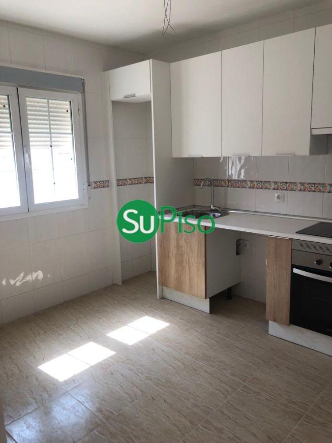 For sale of chalet in Yeles