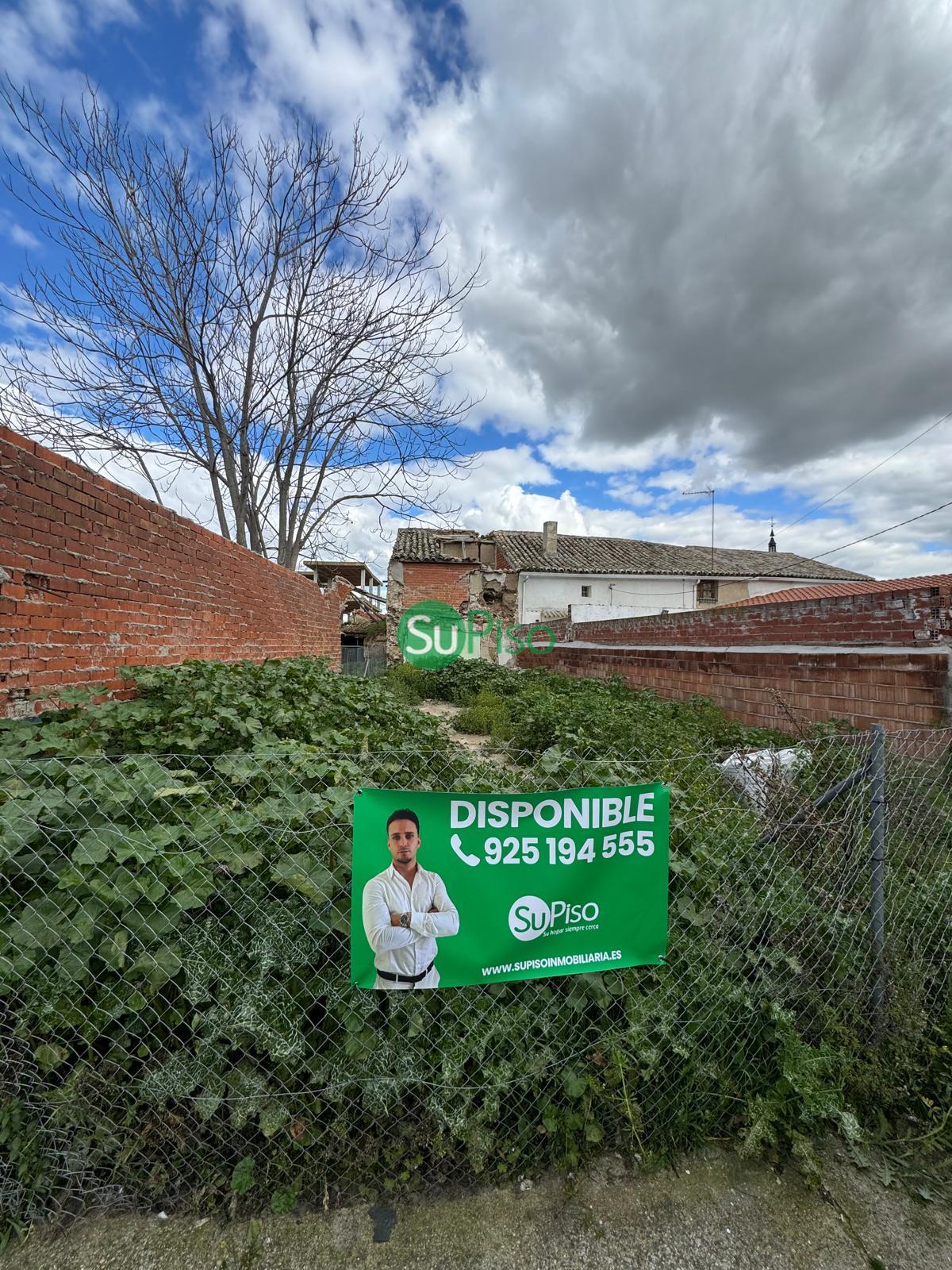 Venta de terreno en Cedillo del Condado