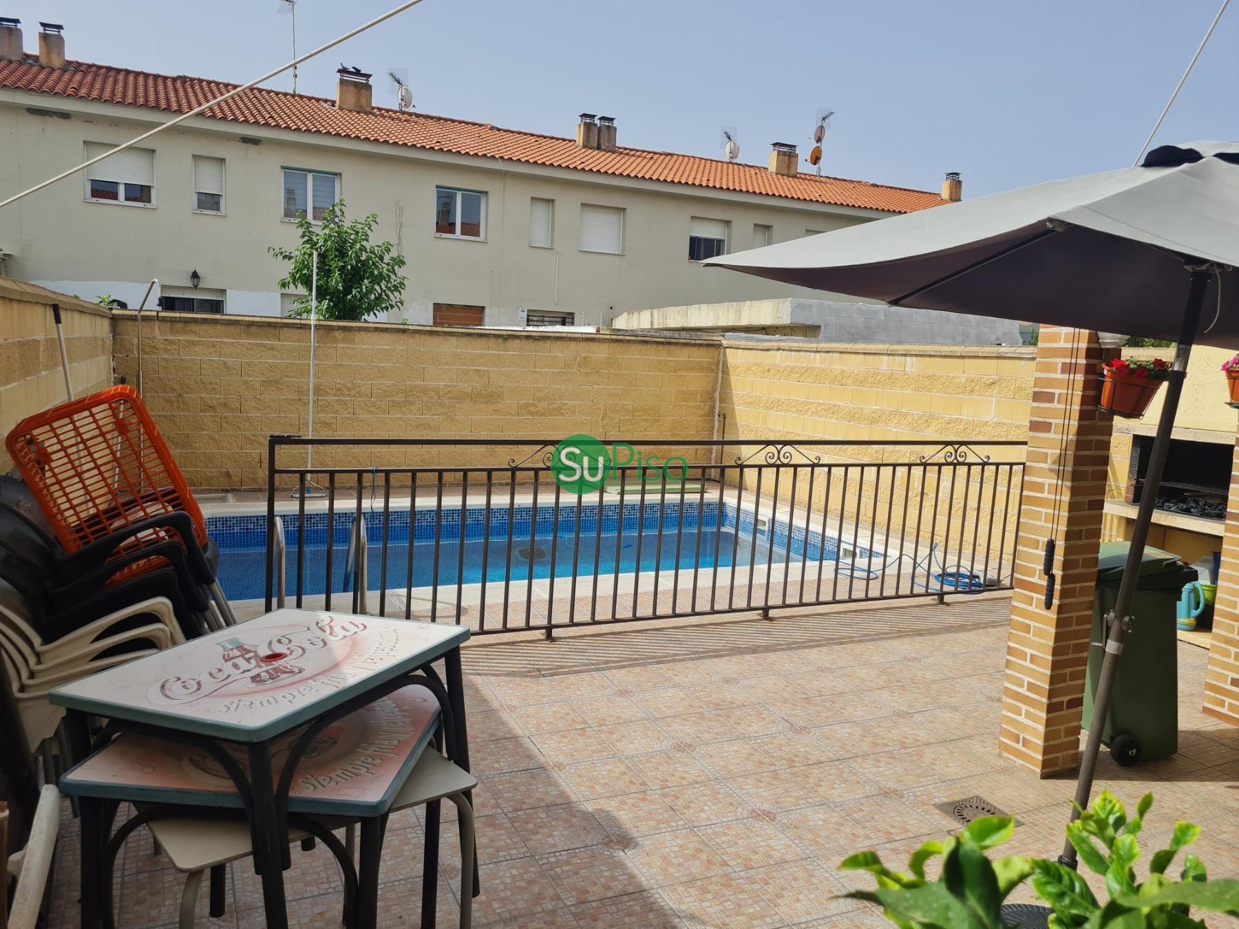 For sale of chalet in Yeles