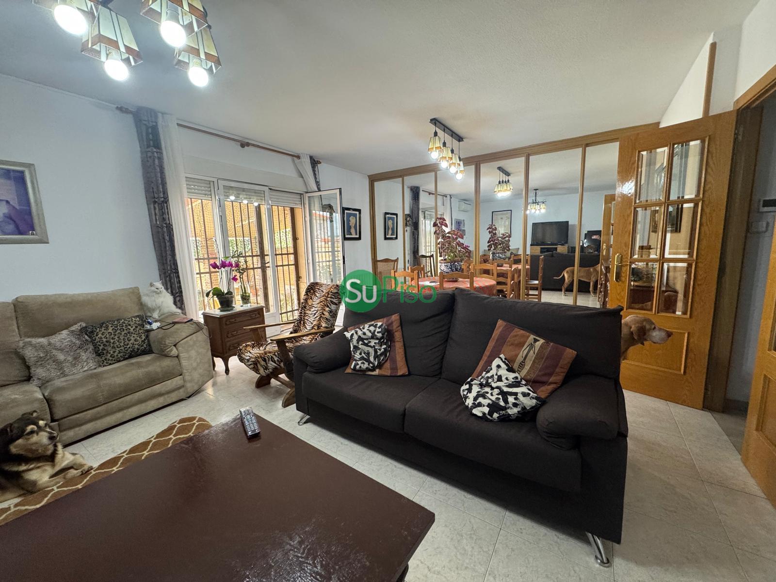 For sale of chalet in Yeles