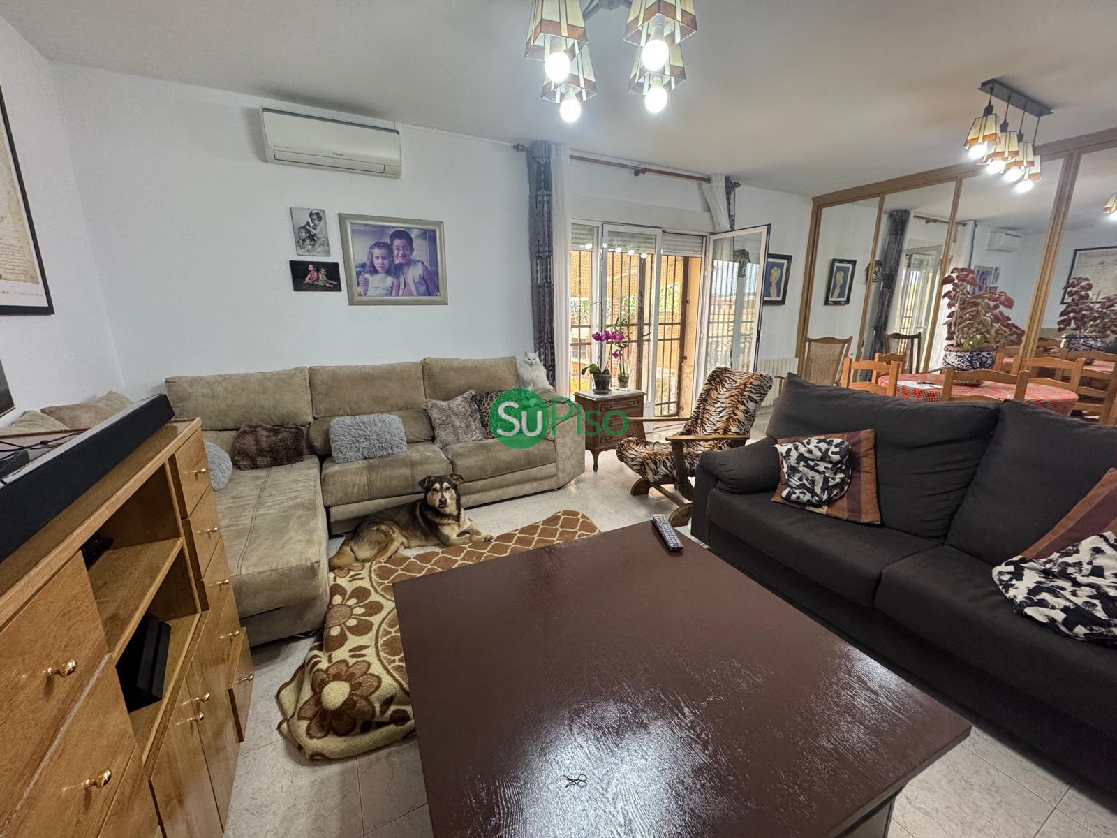 For sale of chalet in Yeles