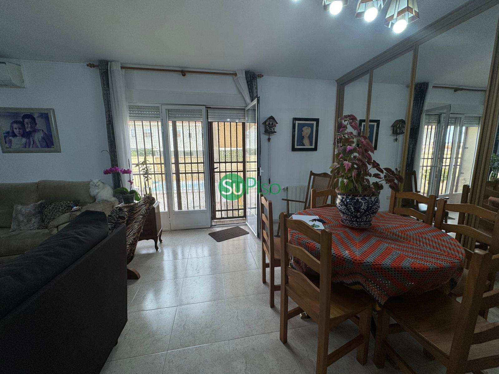 For sale of chalet in Yeles